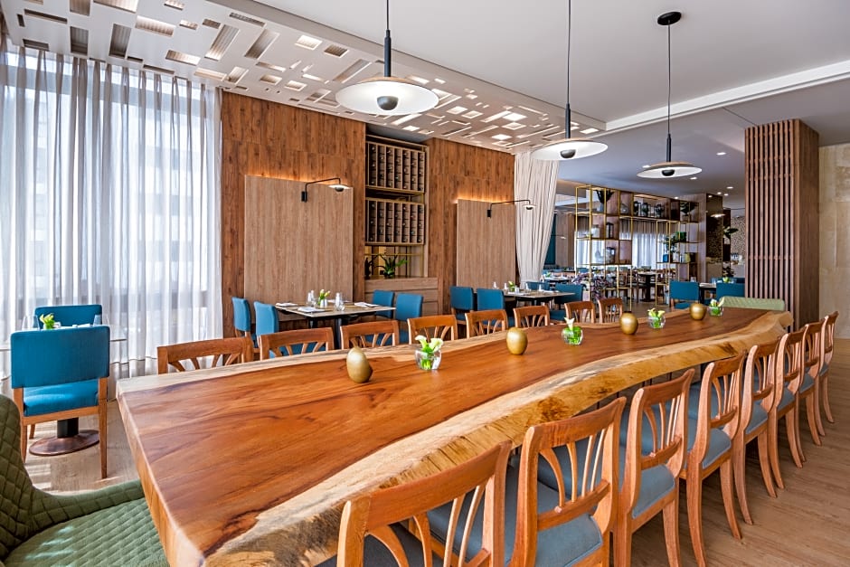 NH Collection Bogota WTC Royal