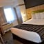 Country Inn & Suites by Radisson, Frederick, MD
