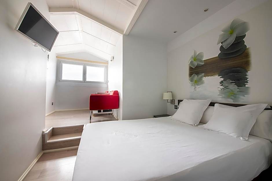 Punta Monpas Hotel