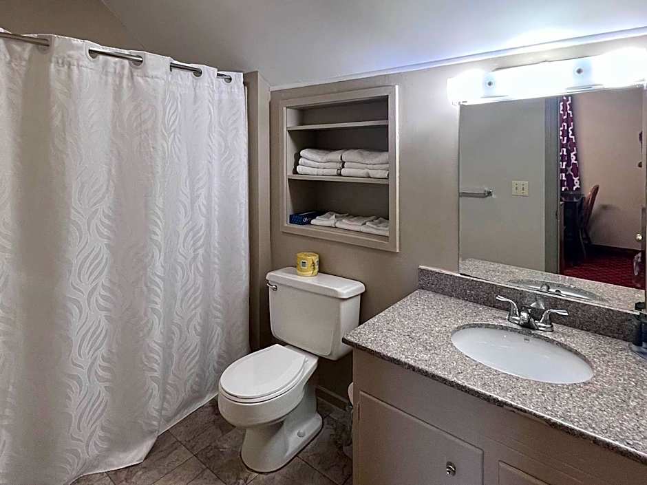 Rodeway Inn & Suites Hershey Chocolate Avenue