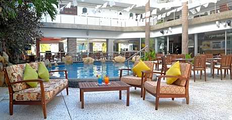 Hotel Rio Malecon