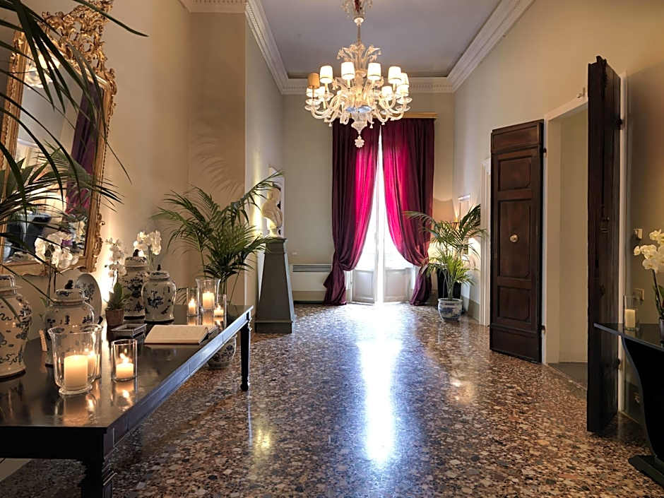 Al Palazzo del Marchese di Camugliano Residenza d'Epoca