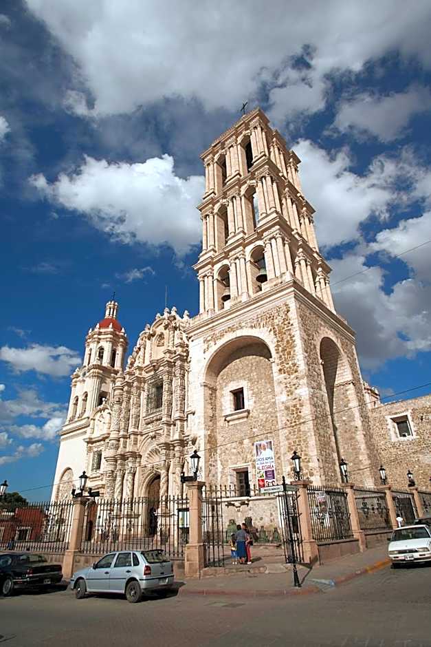 One Saltillo Aeropuerto