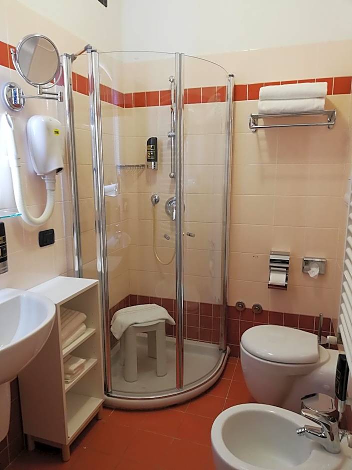 Hotel Clarin 14 by Dori