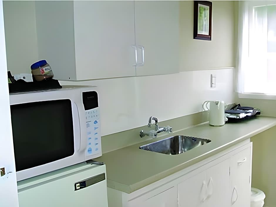 Merivale Court Motel