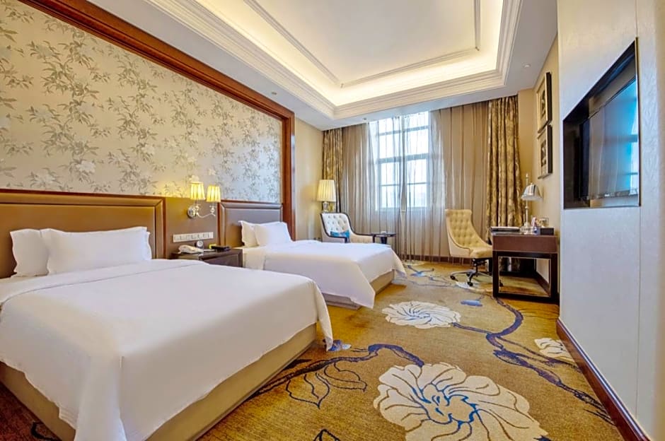 Days Hotel by Wyndham Logan City Huizhou