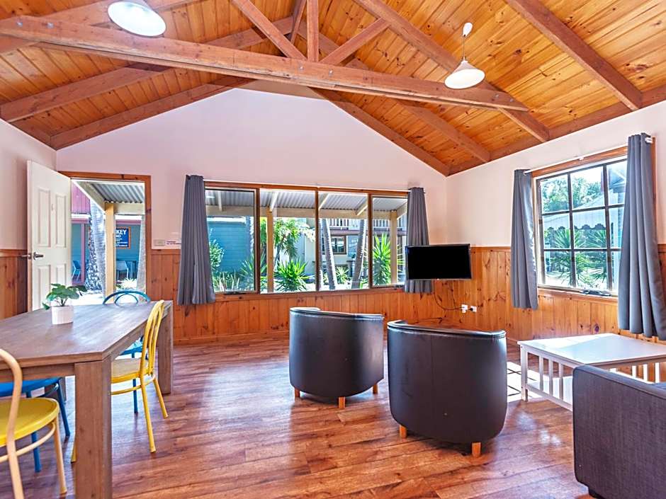 Wairo Beach Holiday Park