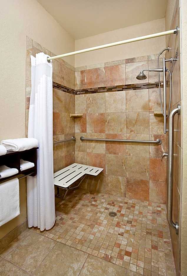 Holiday Inn Express Hotel And Suites Aberdeen By IHG