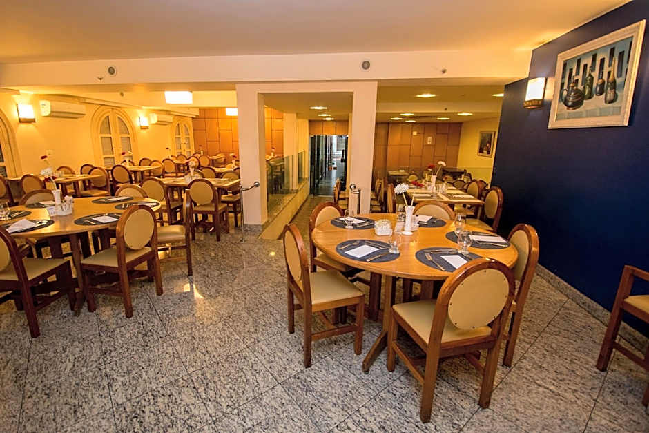 Hotel Monte Alegre