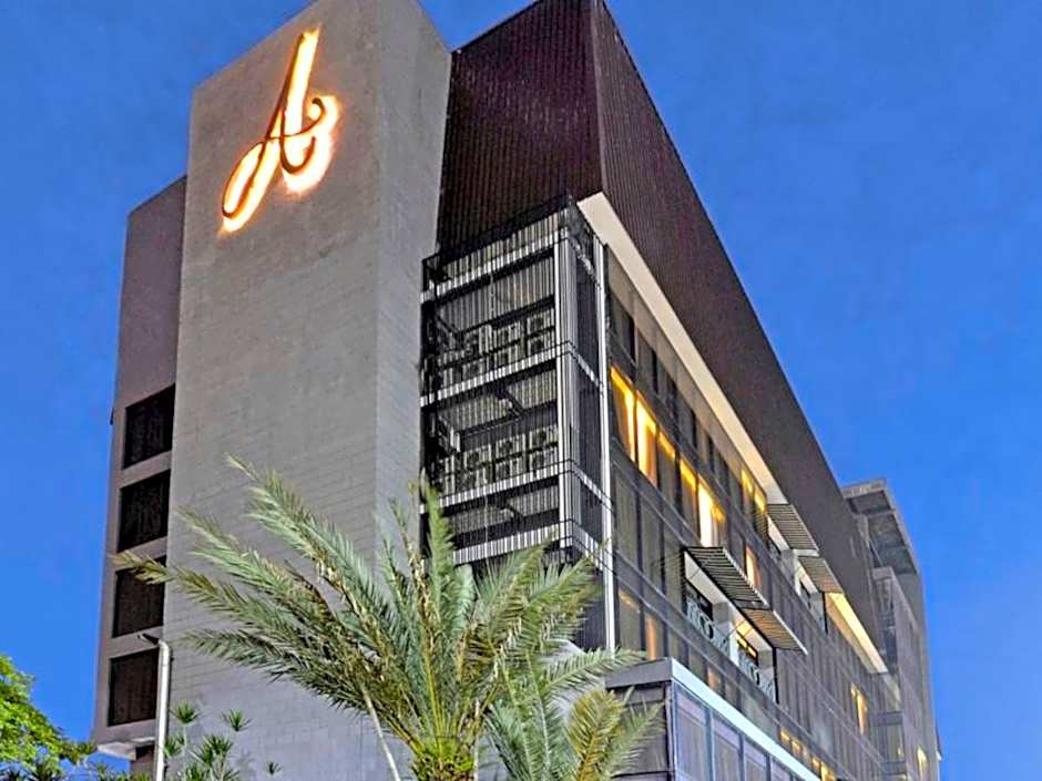 Amaroossa Cosmo Jakarta