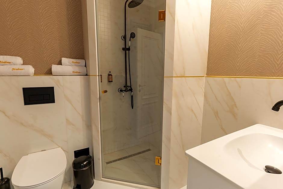 Hotel NOBLESSE Boutique&Spa