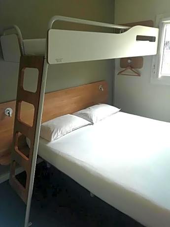 Standard Double Room (Nonsmoking)