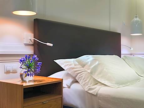 Double Room (1 Adult)