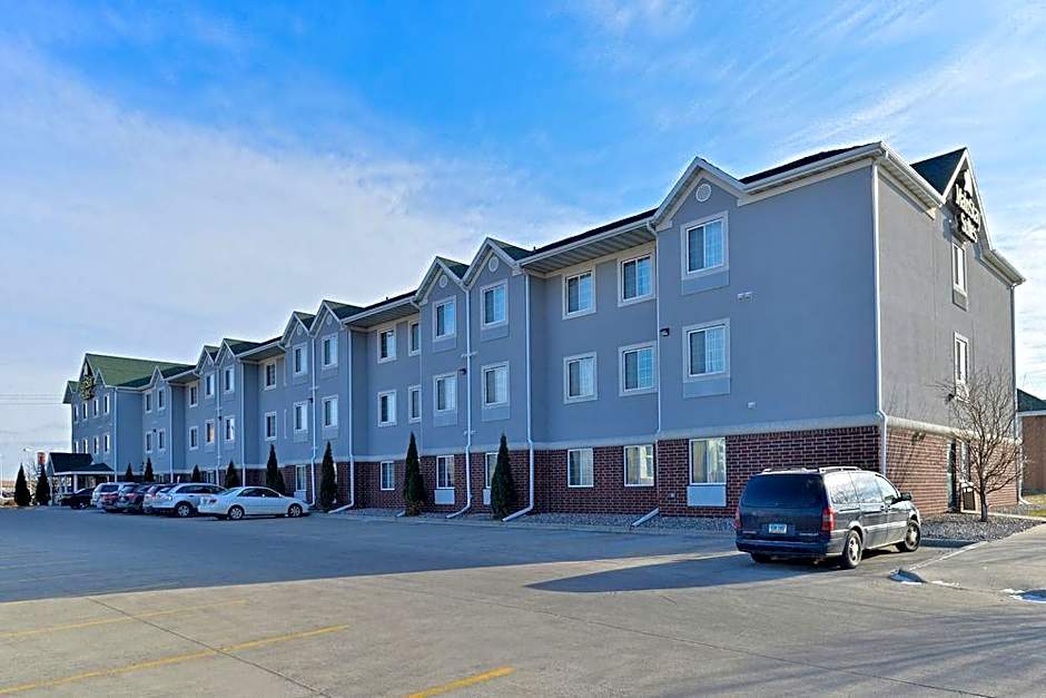 MainStay Suites Fargo - I-94 Medical Center