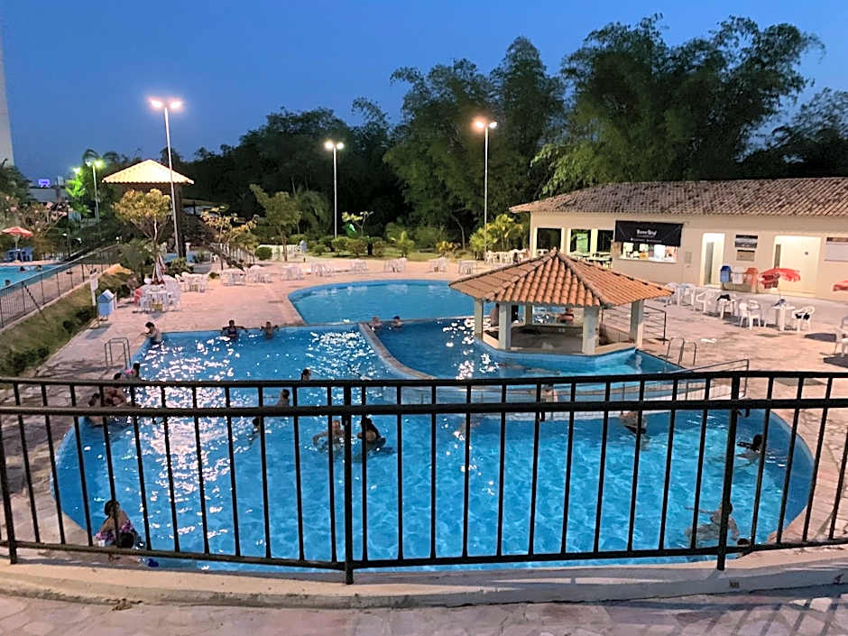 No GOLDEN DOLPHIN EXPRESS VOCÊ IRÁ TER MOMENTOS ESPETACULARES!