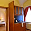 Residence Thunovska