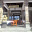 Sari Bunga Hotel - Legian, walking distance to Legian Beach