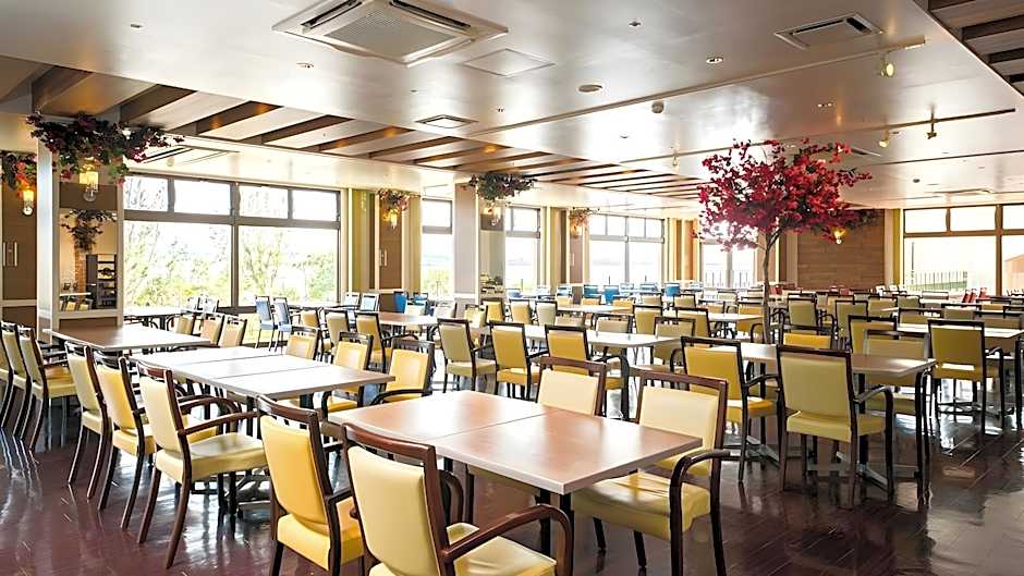 Vessel Hotel Campana Okinawa