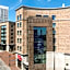 Courtyard by Marriott Richmond Downtown