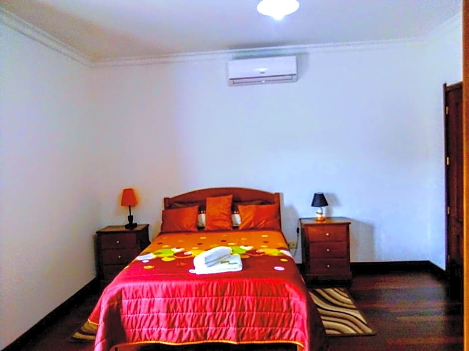 Casa Vale do Rio Ovil