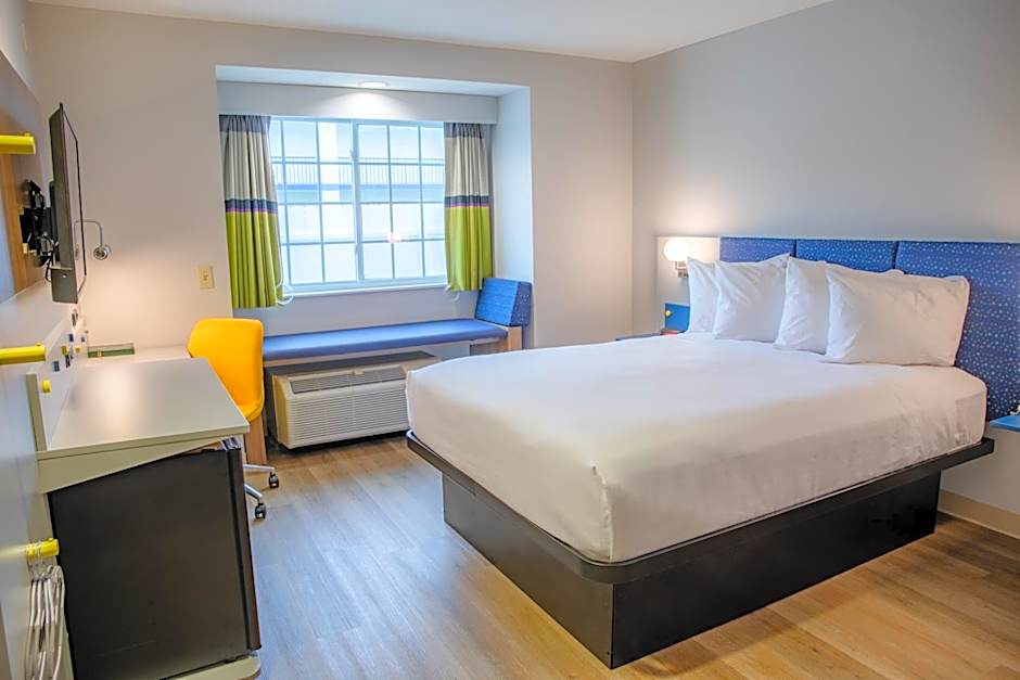 Microtel Inn & Suites by Wyndham Kingsland Naval Base I-95