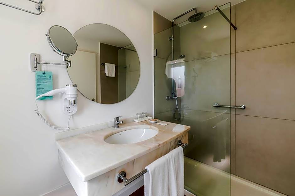 Enotel Santo da Serra