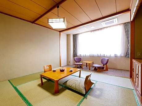 Japanese Style Room with 12 Tatami