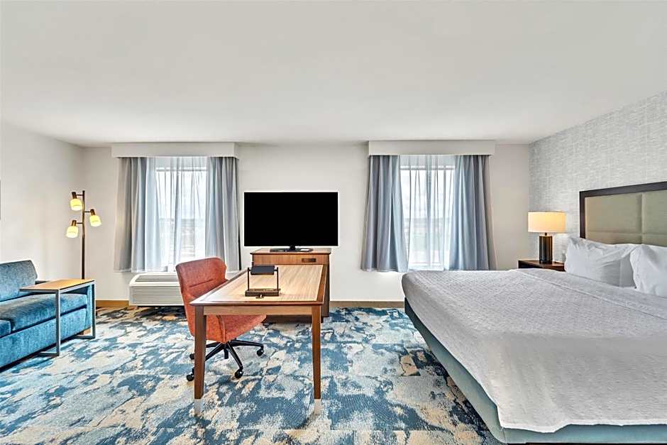 Hampton Inn By Hilton & Suites Kenosha