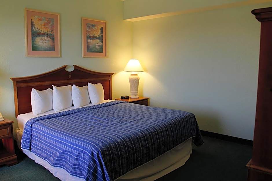 Cocoa Beach Suites Hotel