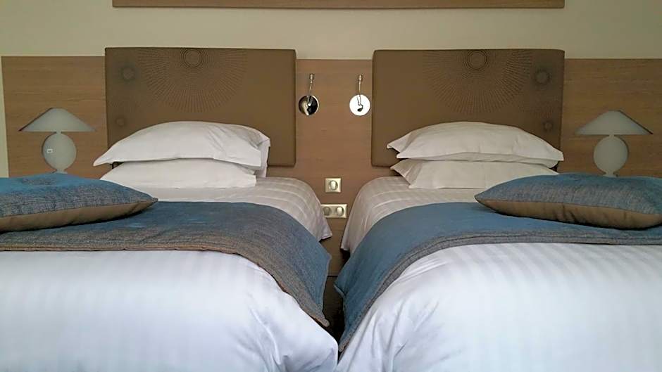 Brit Hotel de Grignan Vichy