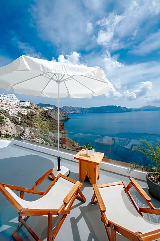 Virginia's Cave Villas