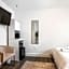Bay Ridge ApartHotel