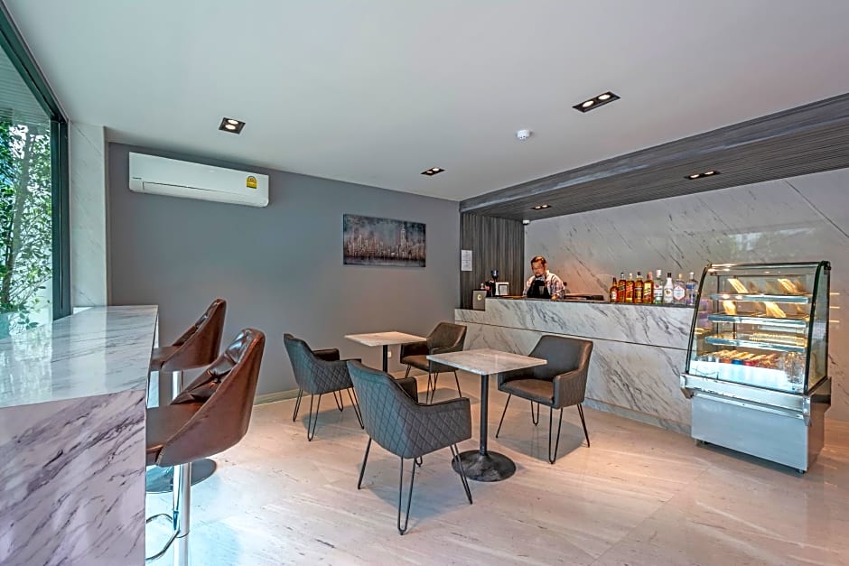 Hyde Park Hotel Bangkok