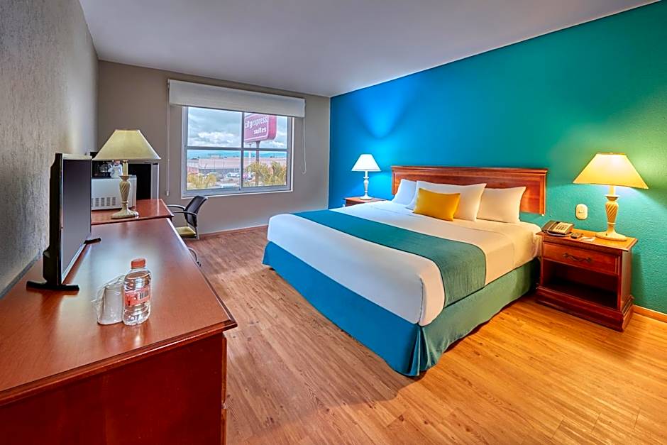 Sierra Suites By HP Hotels