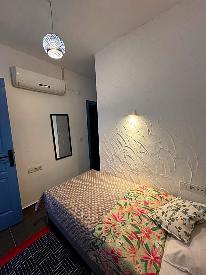 Çakir Bey Hotel