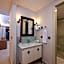 A Suite Side