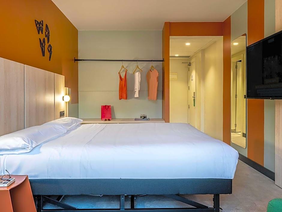 Ibis Styles Zaragoza Centro