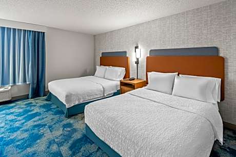 Queen Room with Two Queen Beds - Mobility Access/Non-Smoking