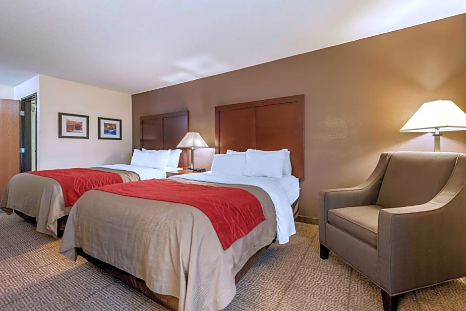 Comfort Inn Warren I-69