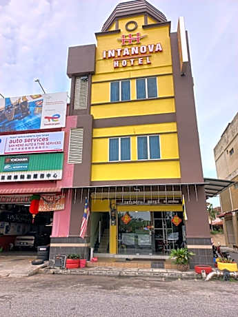 Intanova Hotel