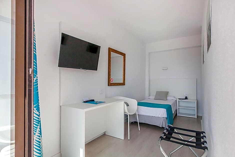 BLUESEA Arenal Tower Adults Only