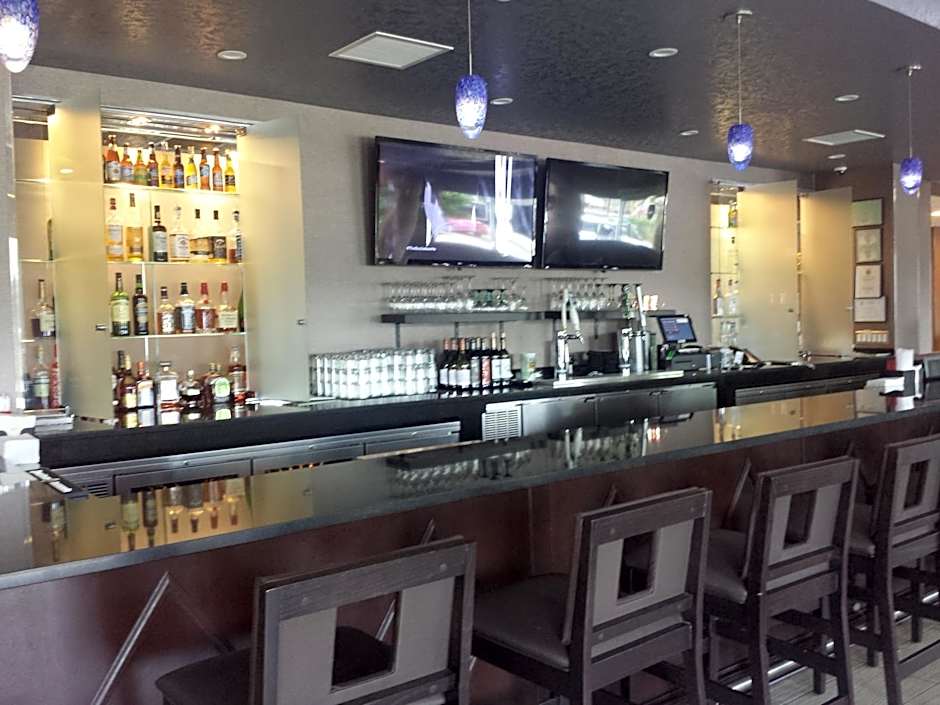 Wyndham Garden Elk Grove Village / O'Hare