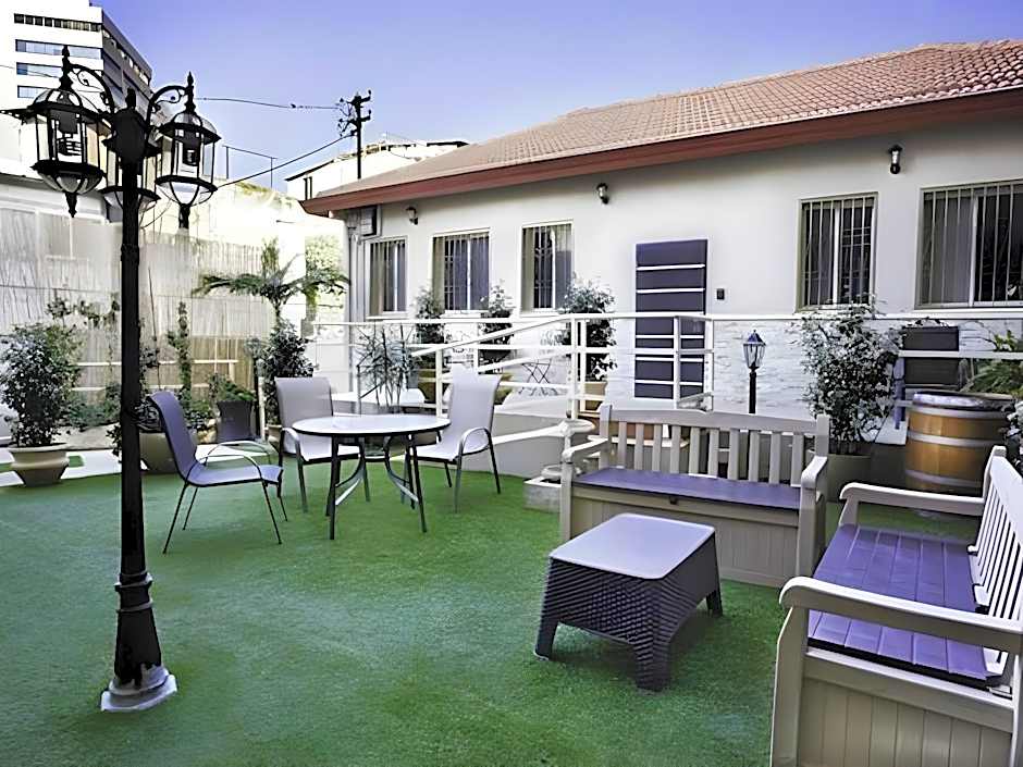 Photo 1 of 50 of Loui Hotel Gardens