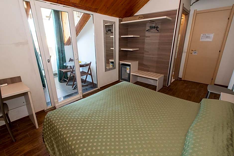 Hotel Piola