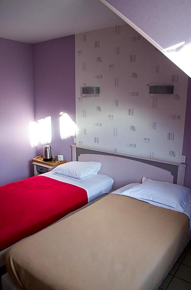 Le relais du chapeau rouge