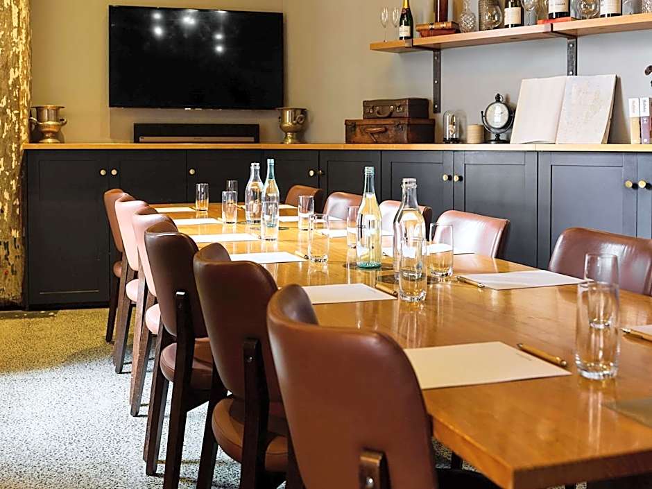 Hotel Woolstore 1888, Sydney - Handwritten Collection