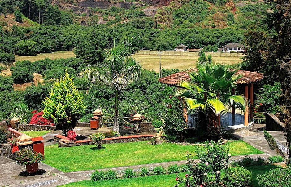 Hotel Pie de la Sierra