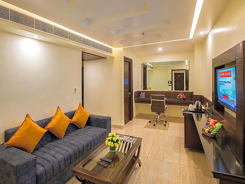 Clarks Inn Suites, Katra