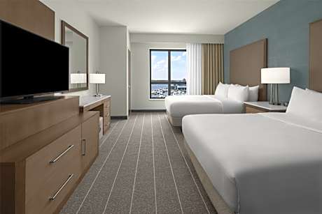 2 Queen Bed 2 Room Premuim Suite-Riverview