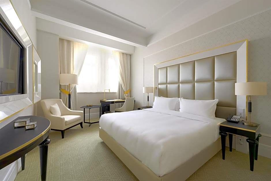 Parisi Udvar Hotel Budapest, part of Hyatt